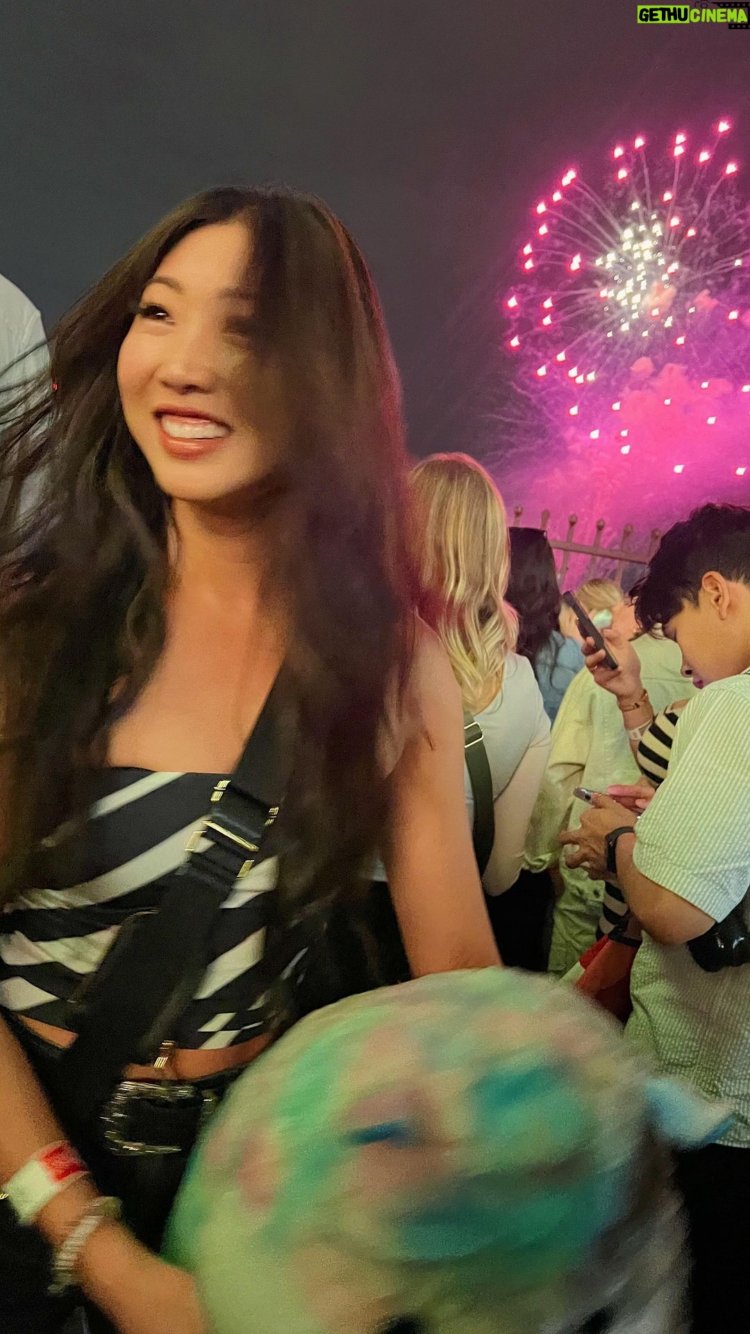 Shannon Dang Instagram - Will always love the land Down Unda π«ΆπΌπ¦πΊπ¦ Sydney, Australia