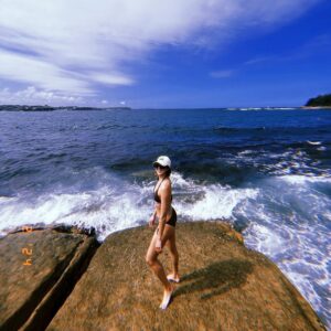 Shannon Dang Instagram - SPF🤍🇦🇺 
#downunda