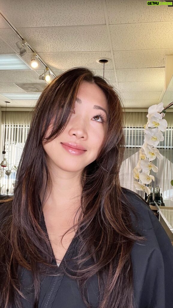 Shannon Dang Instagram - Bb's First Highlights, by @lesliekawa 🤍 Eric Serena Hair Design