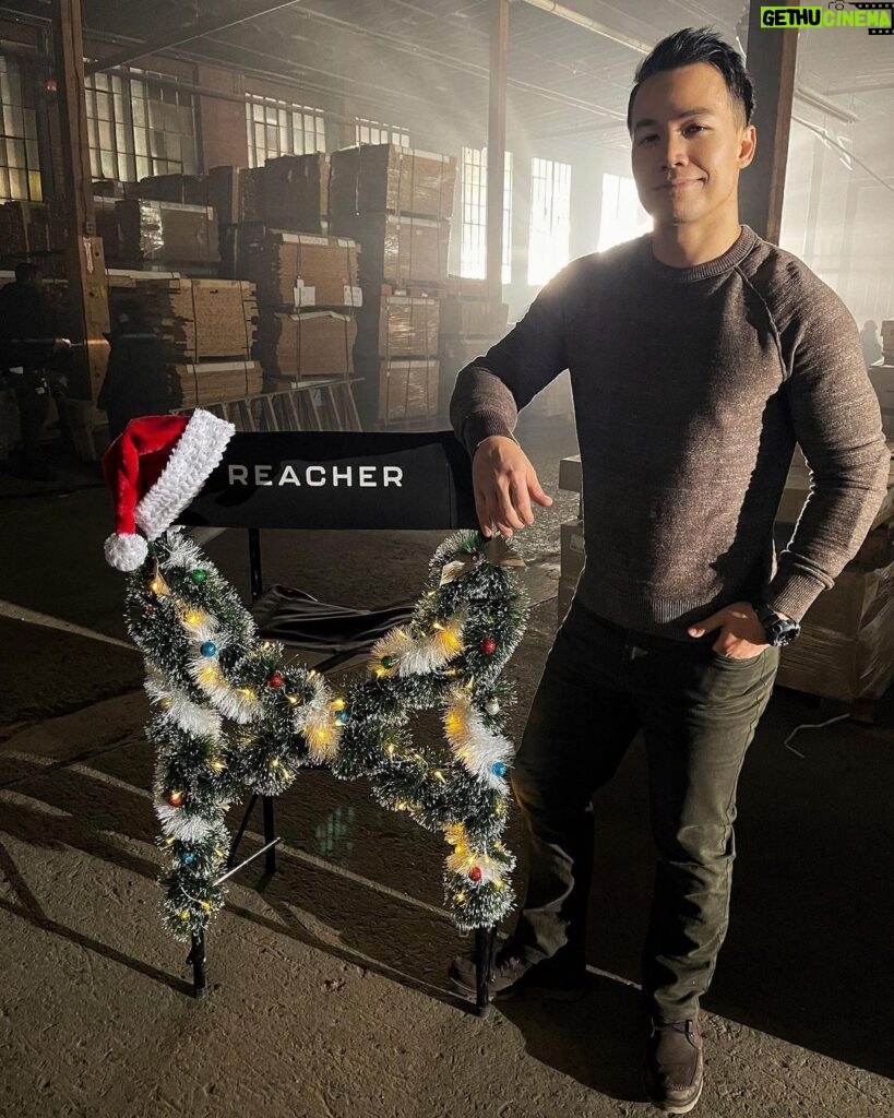 Shannon Kook Instagram - Reacher Season 2 is hanging it’s hat up for hiatus but ending the year with plenty of festive spirit on set! Merry Christmas Eve everyone 😊🎄! Toronto, Ontario
