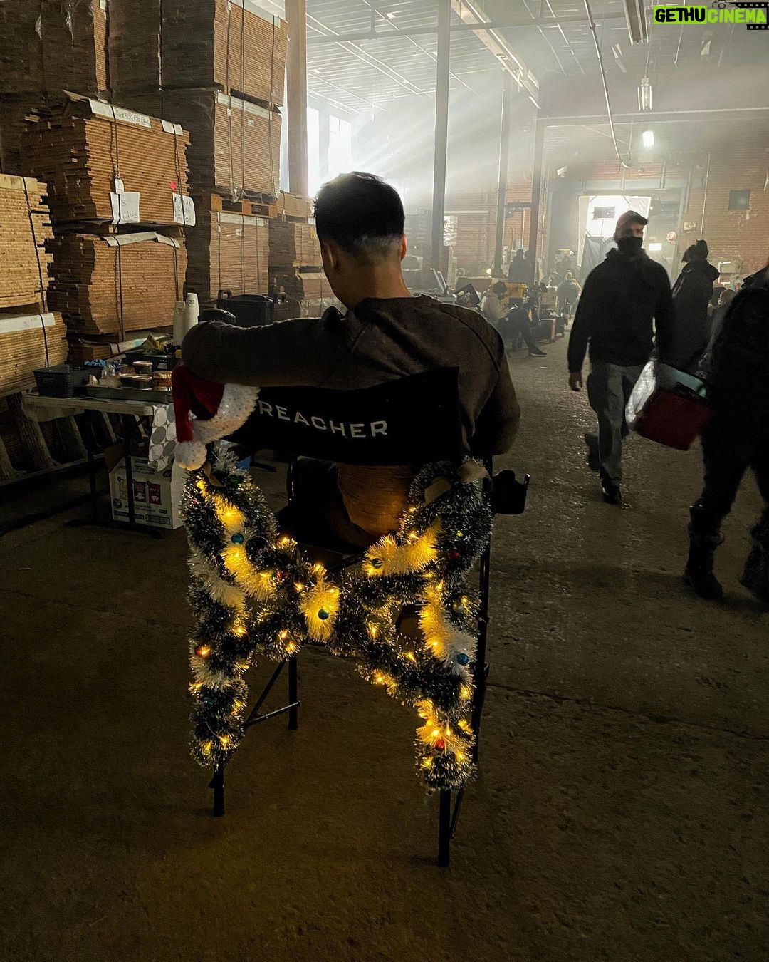 Shannon Kook Instagram - Reacher Season 2 is hanging itβs hat up for hiatus but ending the year with plenty of festive spirit on set! Merry Christmas Eve everyone ππ! Toronto, Ontario