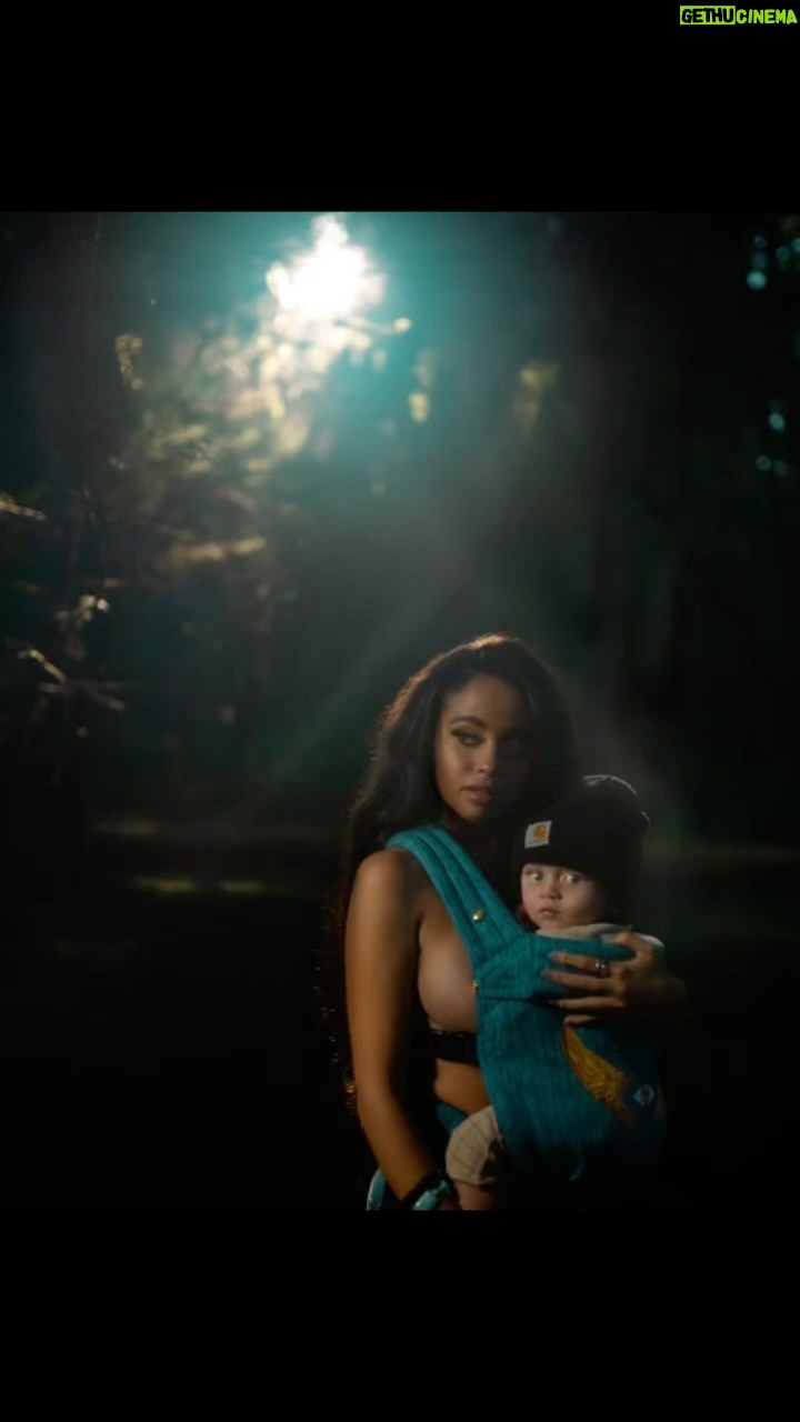 Shannon Kook Instagram - I wanted to capture some personal shots of @vanessamorgan and her son, River. Honoured that she has decided to use them as a reveal of the 2 of them together in full for the first time. More photography to come 😊 #ShookReel #MotherandSon #VanessaMorgan #Riverdale #ToniTopaz