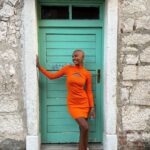 Sharon Battiste Instagram – Die Vorfreude steigt … 🧡🔋
#ibizacalling #urlaubfürdieseele #spanien #energietanken