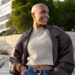 Sharon Battiste Instagram - 🤎🐻 #alopecia #happy #baldgirl