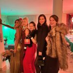 Sharon Battiste Instagram – MORD IN MONTE CARLO ♥️♠️♦️♣️

Danke, für so wundervolle Tage♥️
Danke, dass es euch gibt♥️

Ich liebe euch ♥️

#family #friendship #krimidinner #birthdaypartyfun #bondgirls #007jamesbond #goldendress