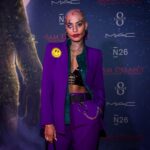 Sharon Battiste Instagram - 🃏💜 Nächstes Jahr muss ich unbedingt wieder auf eine Halloweenparty gehen. Ich liebe es mich zu verkleiden, aber dieses Jahr hab ich es irgendwie versäumt ….. 👻 Wie findet ihr den Look ? 🃏 #joker #halloween #lastyearcostumes