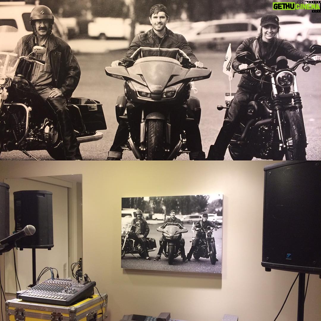 Shaun Johnston Instagram - Just put this pic up in the studio. She's a beauty. Sj