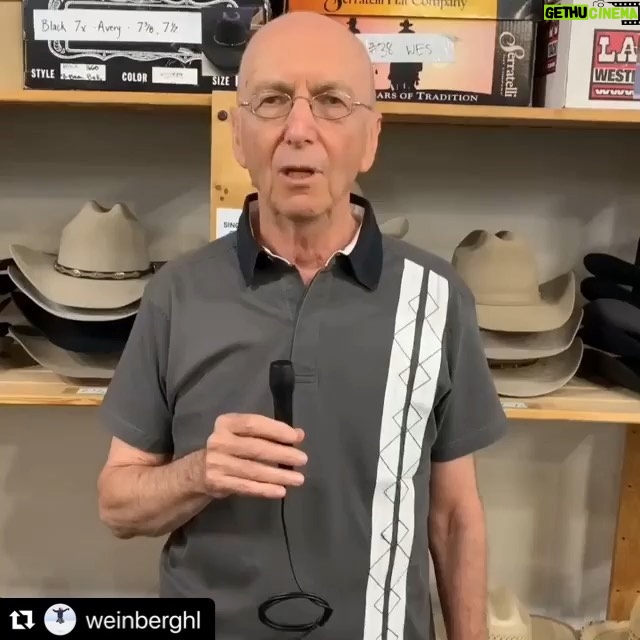 Shaun Johnston Instagram - G’Day Folks! Here he is.... the one and only....Weinberg!! Sj. @michellemorgan_ #hlinprod #official_heartlandoncbc #cbc #iloveheartland