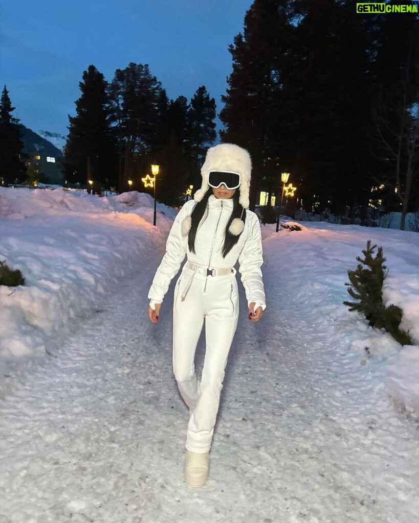 Shay Mitchell Instagram - The Canadian girl in me really thrived here ❄️ See you again Saint Moritz