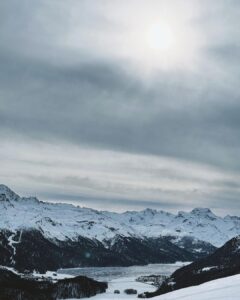 Shay Mitchell Instagram - Saint Moritz. 🎿