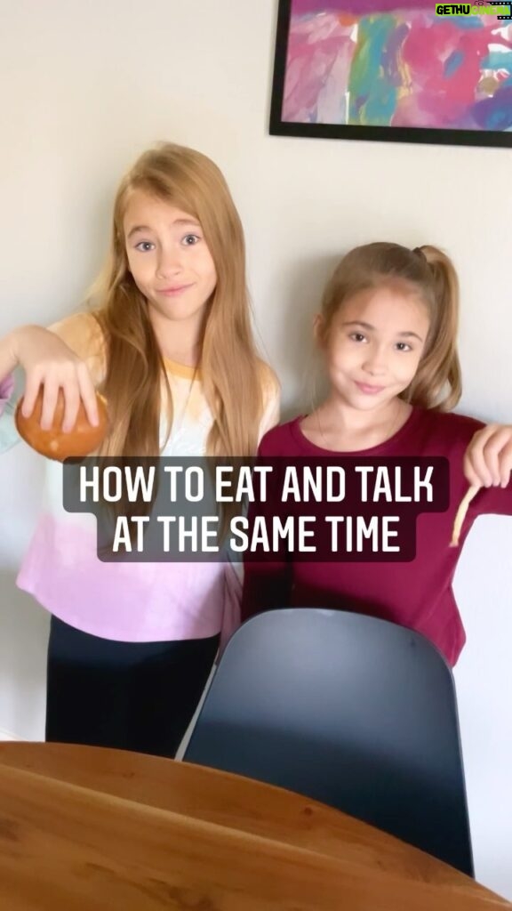 Shaylee Mansfield Instagram - Guess what?!? You don’t have to wait to talk until you’re done eating… Watch the video to find out. Cheers to eating and talking at the same time at last! #siblinggoals #signlanguage #americansignlanguage #cheerstolife