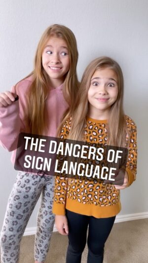 Shaylee Mansfield Instagram - Sign language is beautiful, but also dangerous… so many times we’ve had our glasses flying off, knocked over glasses, poked in our face or someone else’s, and the worst part, bumped into a pole! At least, there’s a ton of giggles once it’s over! 😂🤣😅 How many of you can relate to this?!?

#deafcommunity #deafculture #happyaccidents #sistersquad