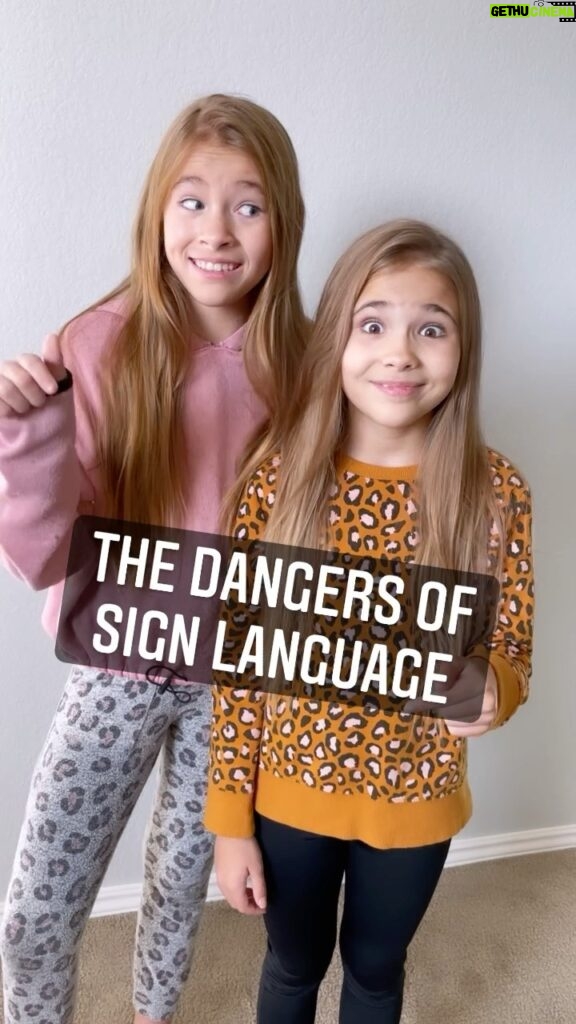 Shaylee Mansfield Instagram - Sign language is beautiful, but also dangerous… so many times we’ve had our glasses flying off, knocked over glasses, poked in our face or someone else’s, and the worst part, bumped into a pole! At least, there’s a ton of giggles once it’s over! 😂🤣😅 How many of you can relate to this?!? #deafcommunity #deafculture #happyaccidents #sistersquad Austin, Texas