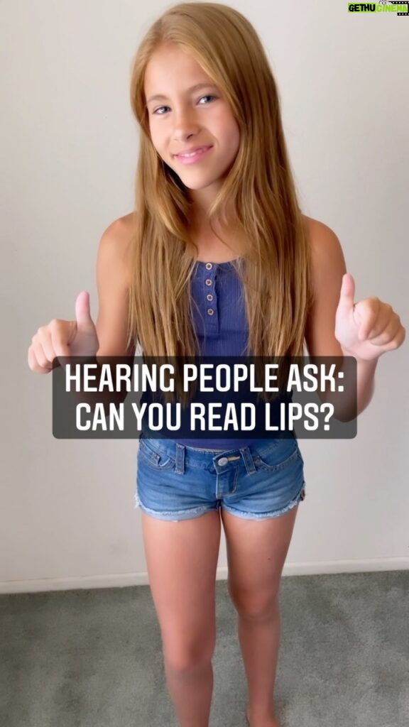 Shaylee Mansfield Instagram - When I start to interact with a hearing person, the hearing person automatically asks me this question… “Can you read lips?” When a hearing person asks that particular question, it does unintentionally put a burden on the Deaf person to read lips, to accommodate the hearing person. There is this assumption that Deaf people are magical lip readers when that’s far from the truth. Didn’t you know that lip reading is mostly a guessing game and has a low accuracy rate? The better question to ask the Deaf person is “What is the best way to communicate?” Because not every Deaf person is the same. #deaf #deafawareness #communicationiskey #signlanguage #americansignlanguage