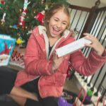 Shaylee Mansfield Instagram – Christmas and me are best friends – it’s pretty obvious in the pictures. 😄🥰🤩

May you all have the happiest and gentlest holidays this season. Hoping 2022 will be lighter and brighter for everyone. 🤟🎄 Atlanta, Georgia