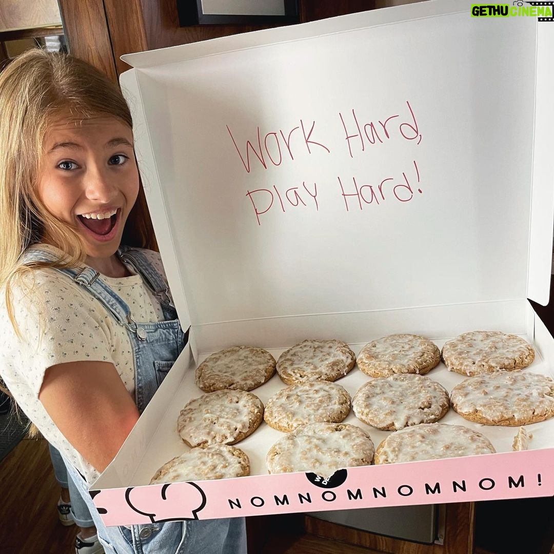 Shaylee Mansfield Instagram - What a month spending time with the cast and crew of The Company You Keep. The kindest people ever. Many are not pictured, but not forgotten! Thank you for welcoming me with open arms and 💜. Here’s to hoping that we’ll see each other again! A proud Nicoletti member here. 😉 Los Angeles, California