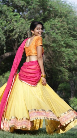 Sheena Chohan Instagram - Radha💕💕
#Love
“Your task is not to seek for love, but merely to seek and find all the barriers within yourself that you have built against it.”
.
.
.
.
.
.

#actor #explore #versatile #sheenachohan #quirky #photoshoot #freefire #fun #free-spirit #smile #happiness #positivevibes #trending #reelitfeelit 
#photoshoot #BeTheChange #positiveenergy #artist #create 
#GoodVibes #EnjoyTheMoment #PositiveMindset #MindsetMatters #EmpowerYourself #staypresent 
#choosepositivity #love #loveabundance