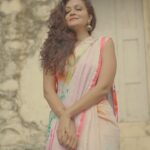 Sheena Chohan Instagram - HAPPY DUSSHERA ✨✨ On this auspicious day of how good wins over evil… so excited to bring to you the announcement of our new film.. for which we had the Mahurat and Pooja…on Vijayadashami!😄❤️‍🔥🙏 Stay Tuned! Hyderabad
