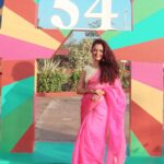 Sheena Chohan Instagram - The goal of enlightenment is to be simple purity! I am happy everyday cause I live my goal and purpose and I do the best I can do to help people. It’s a simple life and I love to act because I love to inspire , uplift, entertain and enliven people!💕🌸 I am happy because I’m living the basic purity of my purpose everyday! . . . My Happy and vibrant Saree by : @indianstorygoa 💕 . . . . #simplicity #happiness #help #purpose #films #artist #gratitude #blessed IFFI Goa