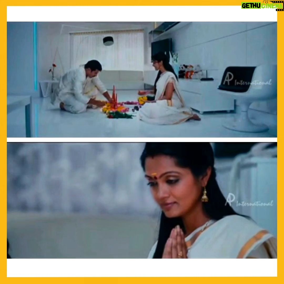 Sheena Chohan Instagram - #MajorThrowback @mammootty sir and me- First film! From the dream of the big screen to the reality of being in one, I must say that my debut charmed me well. So happy and excited when I look back on the journey... What an experience with the legends @mammootty & @jayarajfilms #Malayalam #MalayalamMovie #debut #throwback #loveforthebigscreen #somuchgratitude #sheenachohan Mumbai, Maharashtra