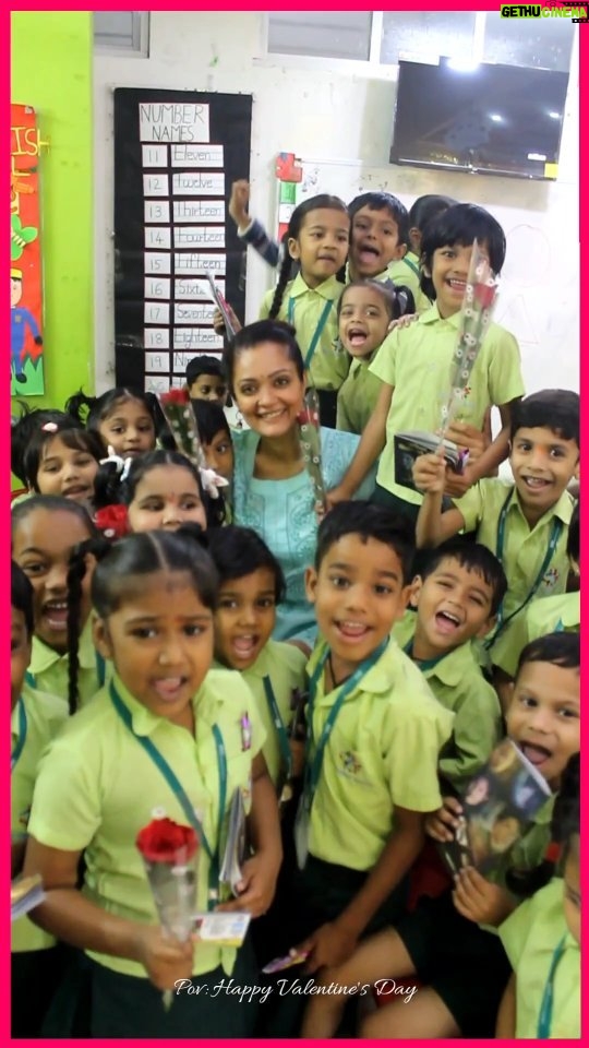 Sheena Chohan Instagram - A glimpse in my day on the day of love! Love is simple, pure and unbiased of any living being. Spending time with these kids has brought me immense happiness and love, to feel that love is beyond just one person! This valentine's week, let's celebrate all forms of love, affection and care! Happy valentine's day, from us, to all! 🌹❤️ @dreamcentres . Video shot by: @ajinkya_dholephotography . . #valentines #valentinesdaygift #valentinesday #valentinesday2024 #valentineswithkids #kids #kidsroom #kidsactivities #love #sheenachohan Mumbai, Maharashtra