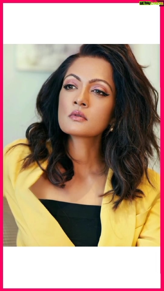 Sheena Chohan Instagram - In a recent fun interview with @poojanawathe18 from @awesometv.tv , I had the opportunity to share my thoughts on my journey, being purpose-driven and my passion for the humanitarian cause close to my heart - Human rights. It was a candid conversation where I opened up about my personal journey and how it has shaped my outlook on life and future aspirations… Location courtesy: @flavouredfuel . . Watch the full video , out now on my YouTube channel (Link in bio) . . . #BTS #BehindTheCraft #CandidInterview #Plansofpresentandfuture #instaready #awesomechats Mumbai, Maharashtra