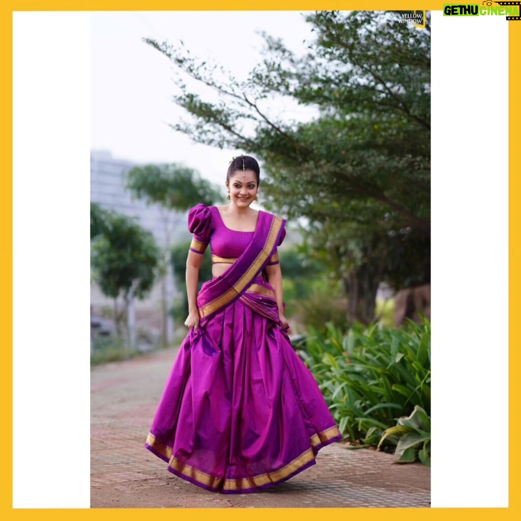 Sheena Chohan Instagram - From #pattupavadai to the #silverscreen , the journey continues! ✨🌈 . . . #chasing #dreams #industry #diversity #love #south #dreambig #feelit #sheenachohan Mumbai, Maharashtra