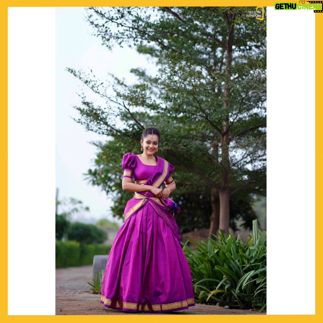Sheena Chohan Instagram - 📖💠"Throwing it back to the time I immersed myself in the beauty of South attire! And that was captured by the @toi_plus speaking about the versatility, diversity and depth of roles that I've been privileged to be a part of. Full article at: https://timesofindia.indiatimes.com/entertainment/telugu/web-stories/the-train-to-bhavyaah-10-power-packed-performances-of-sheena-chohan/photostory/106627941.cms . . @etimes @saradha_natarajan . . #SouthHeritage #ThrowbackMoment #TimesOfIndia"#TBT #DigitalMemories #ThrowbackVibes #SheenaChohan Mumbai, Maharashtra