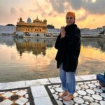 Shehnaaz Kaur Gill Instagram - waheguru ji 🙏 Golden temple, Amritsar, Punjab