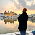 Shehnaaz Kaur Gill Instagram - waheguru ji 🙏 Golden temple, Amritsar, Punjab