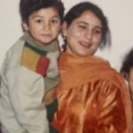 Shehnaaz Kaur Gill Instagram - jab main choti bachi thi 🫶🏻🙈🥰😍🤗😌