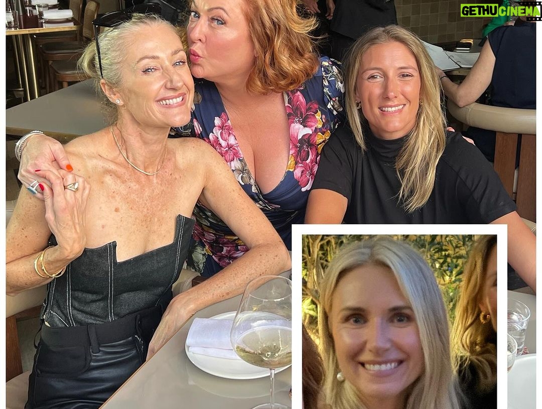 Shelly Horton Instagram - The stars aligned for the most epic reunion dinner ever! @alicehampton visiting from Santa Barbara, @magdalena_roze from Byron, me from the Goldie and @jeaninebribosia the local. Simply the best food and service imaginable at @shellhousesydney Oh and @magdalena_roze if you are 45mins late and miss magic hour for photos you have to be fine with my fancy photoshop skills 🤣🤣 Shell House