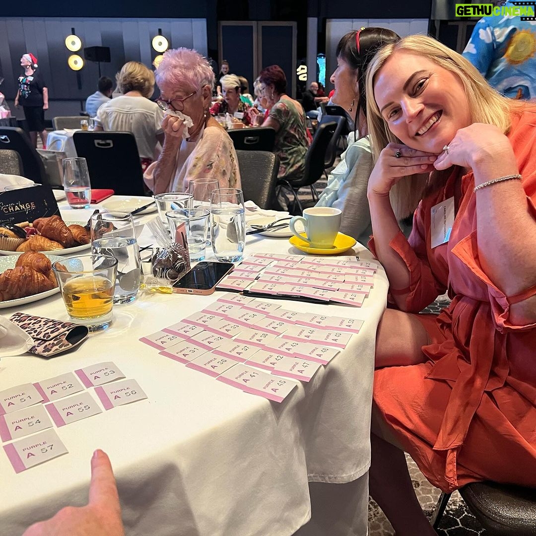 Shelly Horton Instagram - Up bloody early this morning. But worth it to play with @carolineo_hutchison at the Women in Tourism Christmas Gold Coast breakfast. Plus to rub it in that she bought 4000 raffle tickets and I bought seven but I won! 🤣🤣 Then I raced to the Nine studio to do a spot on @thetodayshow Hectic! Channel 9 Gold Coast