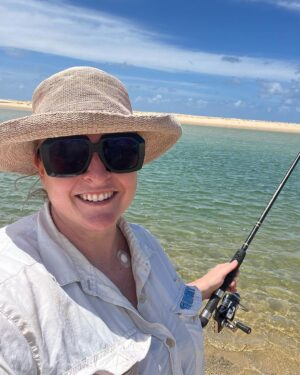Shelly Horton Instagram - Gone fishin’ 

Some well needed R&R with my family on the Sunshine Coast.

I love fishing and whiting is my favourite fish to eat! 

Brilliant day with Dad and my cousin @courtneysowter (who managed to our fish us all with largest whiting, a flathead and a bream!) 

27 fish! We’re going again tomorrow! Then it will be fish tacos and margaritas tomorrow night! 

#familytime #fishing #whiting #relaxing
