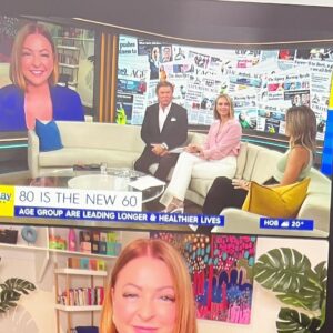 Shelly Horton Instagram - Bright blue for a bright morning on @thetodayshow 

Talking childcare, work from home and is 80 the new 60?