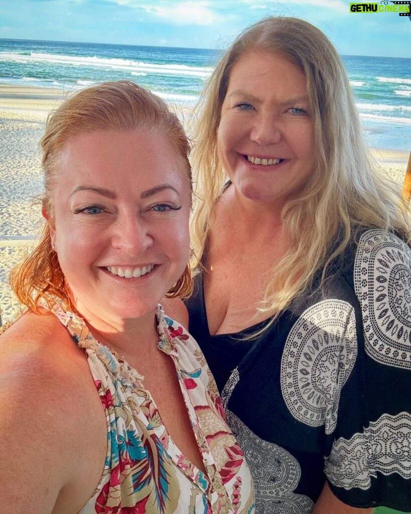 Shelly Horton Instagram - Dinner with @jeannemcarthur96 with the Gold Coast showing off in the background. The Tropic