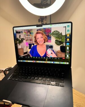 Shelly Horton Instagram - This week I kicked off recording my new project! 

Not long until I can reveal all! 

Trust me… you’re going to love it!