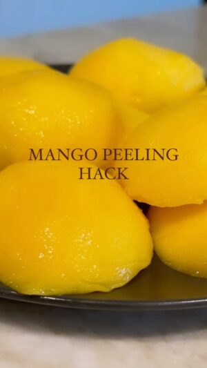 Shelly Horton Instagram - Ready for my annual mango peeling hack?

Create perfect mango cheeks! Never lose mango flesh again!

Also does anyone else eat mango skin? Or is it as I excepted and Darren is a freak? 

#mango #mangopeelinghack #hack