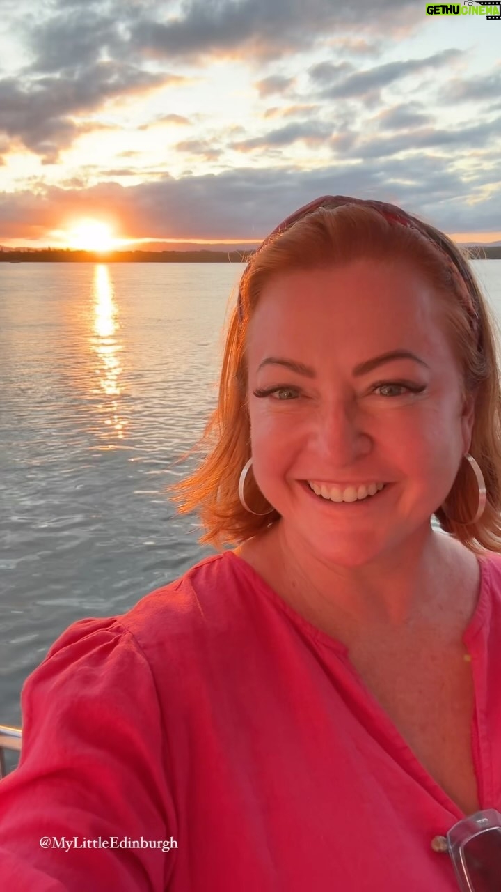 Shelly Horton Instagram - Beautiful afternoon on the water with a fabulous group of women. Catching up with my friends @emmalovell.au @christine.kankkunen @ruthiebt And meeting new friends - it’s amazing how you can meet some people and feel like you’ve known them forever. Highly recommend @rosieboat.gc for an afternoon on the water. #boatlife #christmaspartyseason Runaway Bay, Gold Coast