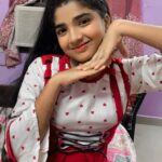 Sherin Thara Instagram - Pls don’t leave your parents . Parents are our first god. & it’s our responsibility .and don’t leave god s children’s too. Do something what you have & give love & support to them.& can’t control myself to saw them what about you? Heart melting time & thanks for your love & blessings & wishes love you all❤️ Visit to old age home & orphanage #blessed #thankful #grateful #trendingvideos #babysherin #babymayu #mayu #baakyalakshmi #vijaytelevision #love #support #orphanage #oldagehome #explore #explorepage #kind #trendingreels #trendingnow #trending #happy #birthday #heart #instalove #instapost #instareels #instagram #insta