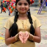Sherin Thara Instagram - On the way Happy onam to all my families🪔🪔🪔🏵🌹🏵🌹🏵🌹 #babysherin #babymayu #mayu #baakyalakshmi #vijaytelevision #onam #happy #rangoli #flowers #likes #likesforlike #recent4recent #instadaily #instagood #instapost #picoftheday #photography #tradition #positivity #kerala #trending #goodvibes #explore #followforfollowback