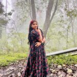 Sherin Thara Instagram – Good evening ❤️

Outfit @minime_by_arjocouture 

#babysherin #babymayu #mayu #baakyalakshmi #vijaytelevision #bigboss7tamil #celebrity #explore #outfitoftheday #influencer #digitalinfluencer #outfits #rainy #climate #instamood #instadaily #instafashion #instapost Kodaikanal