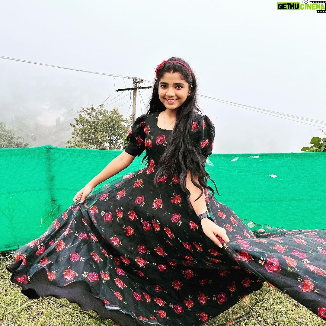 Sherin Thara Instagram - I loved being called a fashion icon 🖤 Gorgeous organza gown customised by my all time favourite designer @minime_by_arjocouture Thank you for this beautiful attire it’s so nice to wear & perfect fit & size & comfort❤️ Kindly check out their page friends for this Diwali & celebrate with your own customised attire✨✨✨ #babysherin #babymayu #mayu #baakyalakshmi #vijaytelevision #instadaily #instagood #instamood #instalike #instafollow #recentforrecent #outfitoftheday #collaboration #explore #instafashion #instapost #influencer #digitalinfluencerkids #kidsfashion #trending #diwali #celebration #celebrity Kodaikanal- Princess of Hills