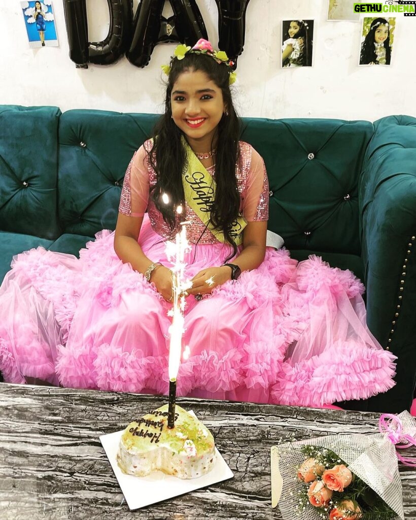 Sherin Thara Instagram - I am blessed & I thank god for every day for everything that happens for me💖 Gorgeous outfit from @rehrakidscouture @rehradesignstudio Thank you sissy for this beautiful outfit customised to my own day for my special day 💖 Thank you event planner for this beautiful decoration & organised planning @namma_veetu_festival #babysherin #babymayu #mayu #baakyalakshmi #vijaytelevision #instadaily #instagood #outfitoftheday #birthday #happy #celebration #celebrity #ballgown #collaboration