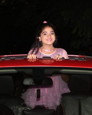 Sherin Thara Instagram - I am blessed to have so many great things in my life-family,friends & god.#grateful 

Beautiful pink grand gown customised by @rehradesignstudio @rehrakidscouture 
I loved this dress so much becoz of comfort ,fit perfect & beautiful unique design.
Always My favourite shop & I bought dresses always specially my own day my birthday special ❤️
Kindly check out their page❤️

One of the best surprise  I ‘ve ever received ❤️ @namma_veetu_festival I am totally impressed ❤️

#babysherin #babymayu #mayu #baakyalakshmi #vijaytelevision #vijaytv #birthday #happy #celebration #instadaily #instagood #instamood #insta