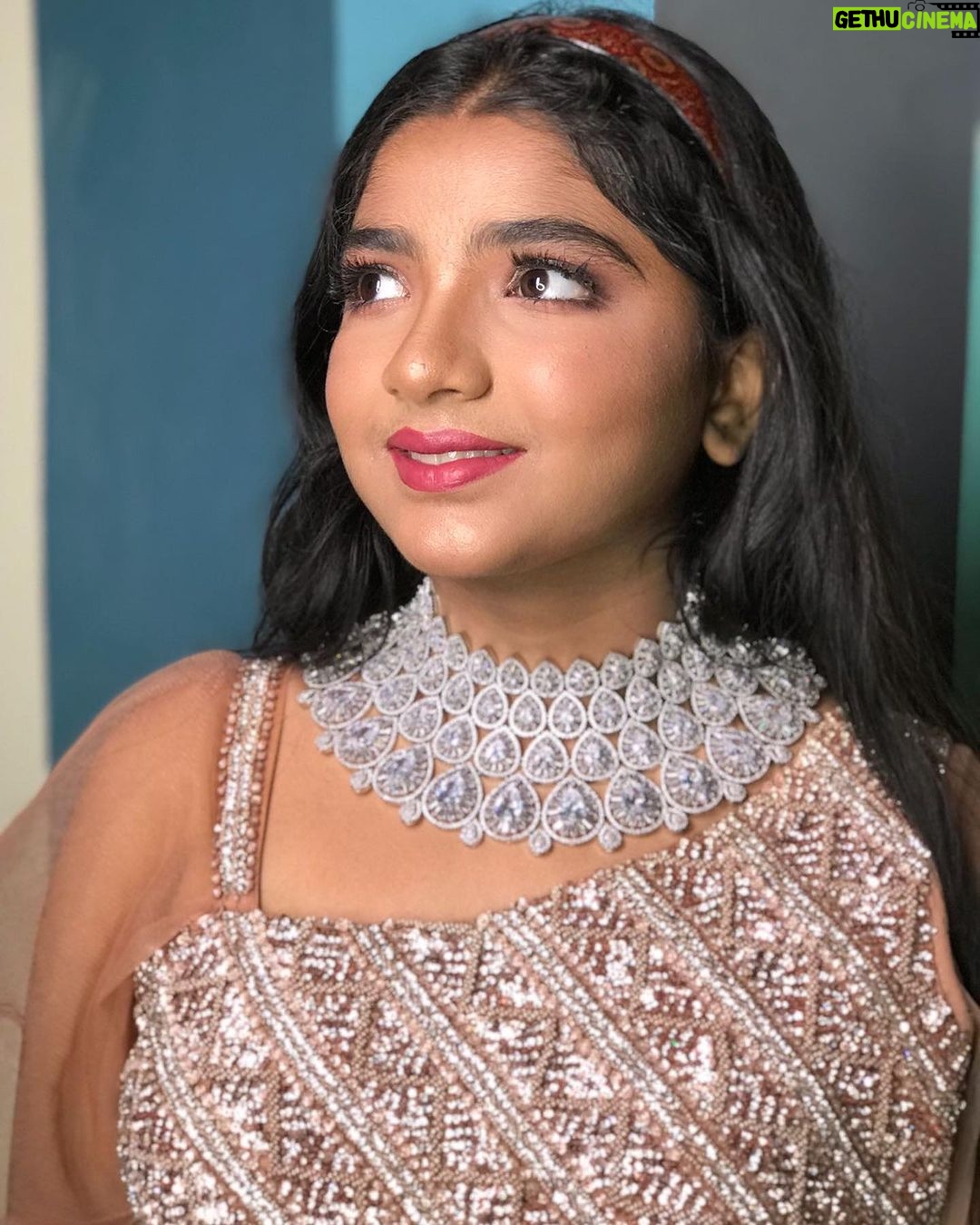 Sherin Thara Instagram - Beauty is power & your smile is your sword❤️ Gorgeous pics coming soon❤️ Beautiful look @d_elegance_maker #babysherin #babymayu #mayu #baakyalakshmi #vijaytelevision #trending #trendingnow #explore #explorepage #instapost #instagram #instadaily #picoftheday #photography #photoshoot #beauty #makeup #mua #look #smile