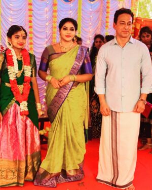 Sherin Thara Instagram - Mayu family function all are welcome to my home❤️🌿 #baakyalakshmi offscreen pics 📸

#babysherin #babymayu #mayu #vijaytelevision #babyshruthi #picoftheday #instadaily #trending #explore #explorepage #photography #photoshoot #shootingday #shootingphoto #instagood #instapost #function #family #fun #love #likes #support #reel #trendingnow