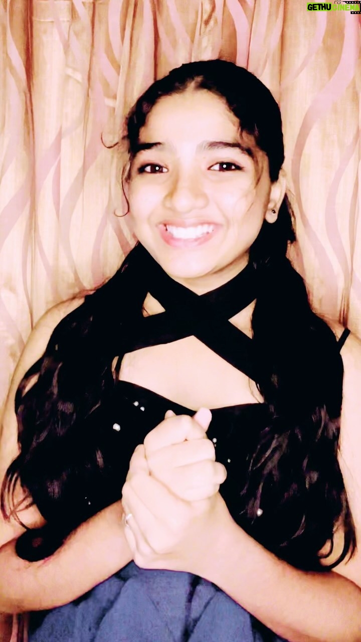 Sherin Thara Instagram - Every year you make a resolution to change yourself,this year make a resolution to be yourself❤️ Trust the magic of new beginning ✨✨✨✨✨ Thank you universe for the amazing things you are bringing me.✨✨✨✨ Leave your new year resolution in commend ⬇️ #babysherin #babymayu #mayu #baakylakshmi #vijaytelevision #instadaily #trendingnow #trending #explore #happy #happynewyear #happynewyear2024