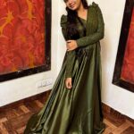 Sherin Thara Instagram - Started off the New year with an award Jan 1 st 2024✨❤️ thank you all thank you for this award from ajantha fine arts team #gratitute thank you guys it s all about from you love u all❤️ Thank you universe❤️ Gorgeous gown customised by my favourite Instagram page @minime_by_arjocouture Thank you sis you have some magic with your hands excellent stitching fits perfectly 👗 Really amazing you did exactly what I asked for thank you .really I am satisfied with my outfit. you made my day✨ Kindly check out their page friends she will do some magic with your own customised unique outfit for your special days @minime_by_arjocouture #babysherin #babymayu #mayu #baakyalakshmi #vijaytelevision #newyear #award #positivity #explore #outfitoftheday #outfit #instapost #janaury2024