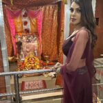 Sherlyn Chopra Instagram – At Salasar Hanuman Mandir for a puja function 🙏🏻
#blessed #gratitude